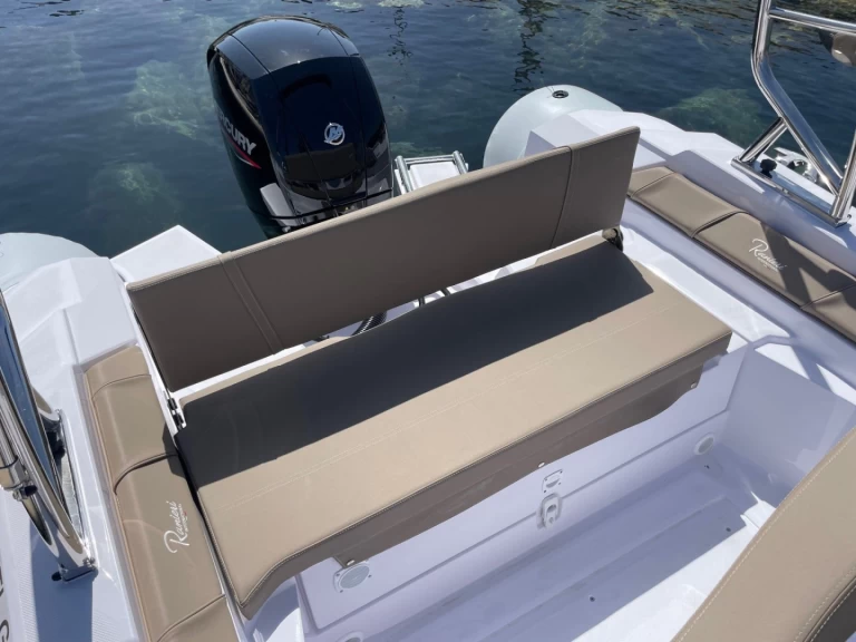 Alquiler de barcos Cavalaire-sur-Mer barato de Cayman 21 Sport