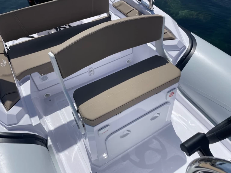 Alquiler Neumática en Cavalaire-sur-Mer - Ranieri Cayman 21 Sport