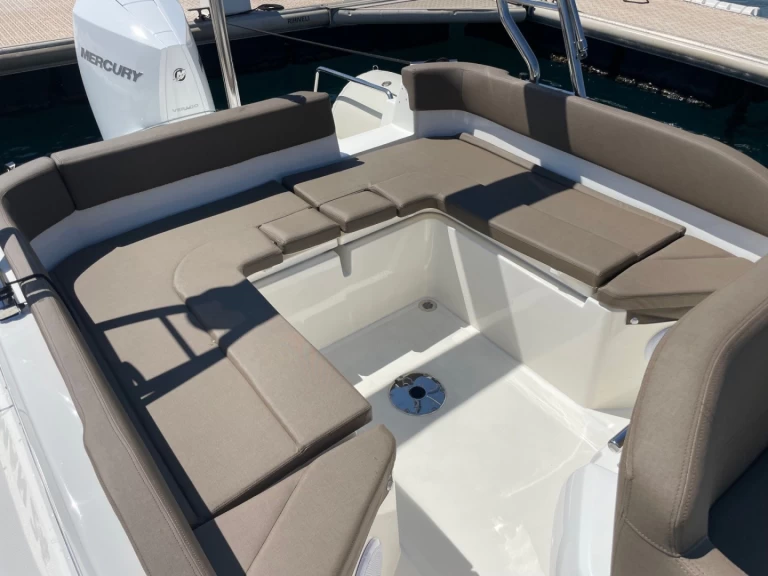 Alquiler Cavalaire-sur-Mer - Joker Boat Clubman 24 en SamBoat