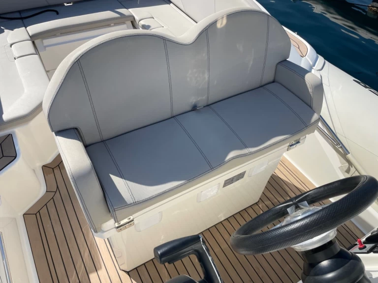 Alquiler Neumática Joker Boat con o sin  título de navegación