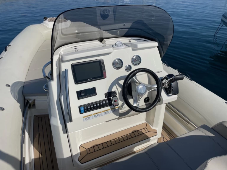 Neumática para alquilar Cavalaire-sur-Mer al mejor precio