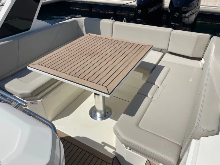 Neumática para alquilar Cavalaire-sur-Mer al mejor precio