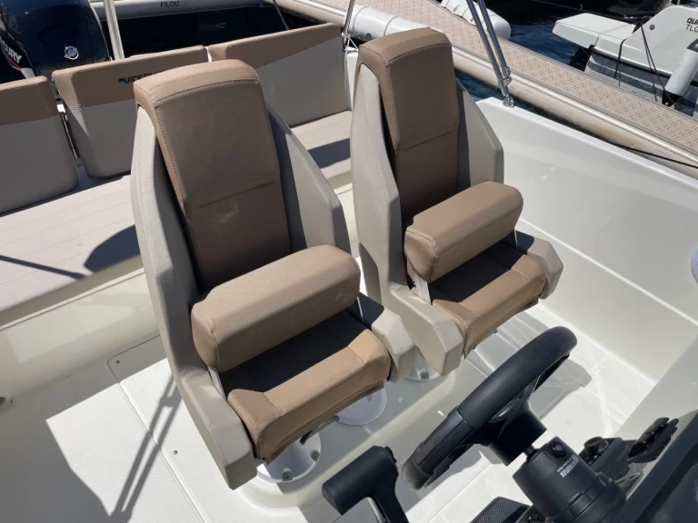 Alquiler Lancha en Cavalaire-sur-Mer - Quicksilver Quicksilver 675 Activ Open