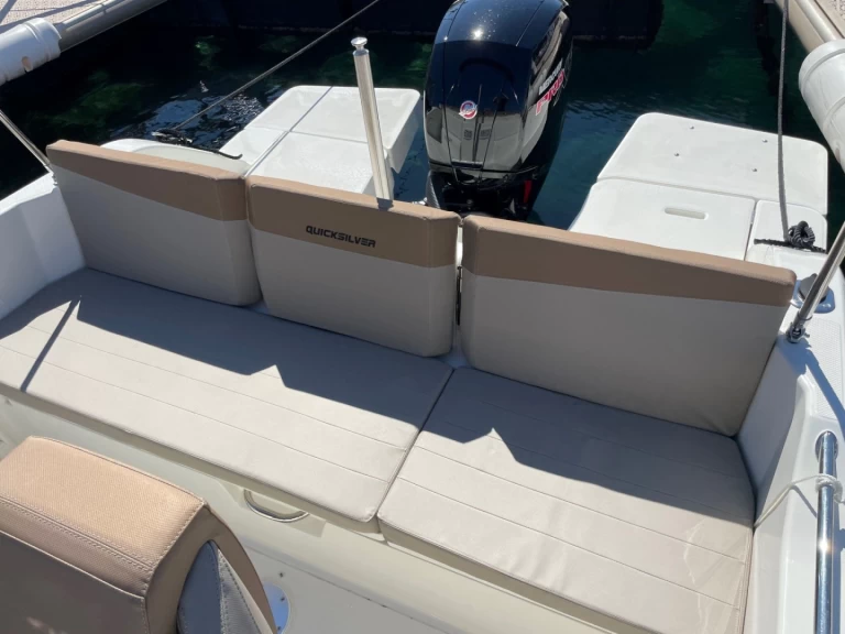 Alquiler de Quicksilver Quicksilver 675 Activ Open en Cavalaire-sur-Mer