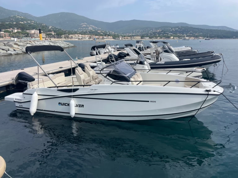 Alquiler Lancha en Cavalaire-sur-Mer - Quicksilver QUICKSILVER 805