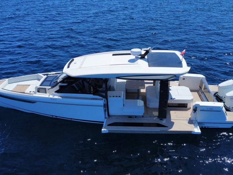 Alquiler Lancha Saxdor con o sin  título de navegación