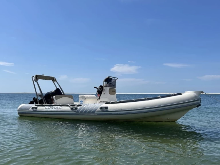 Alquiler de Lomac Lomac 600 IN en Grand Piquey