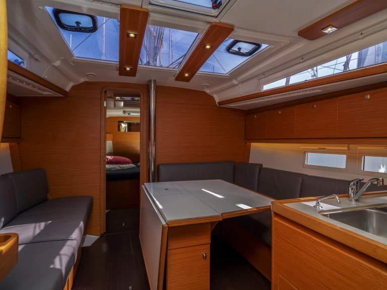 Alquiler de Velero, con o sin patrón Dufour Olbia