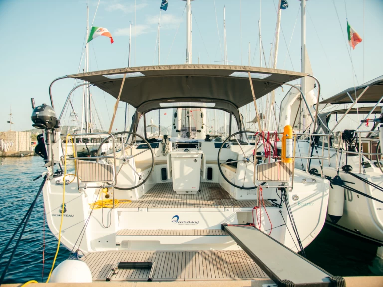 Alquiler Velero Bénéteau con o sin  título de navegación
