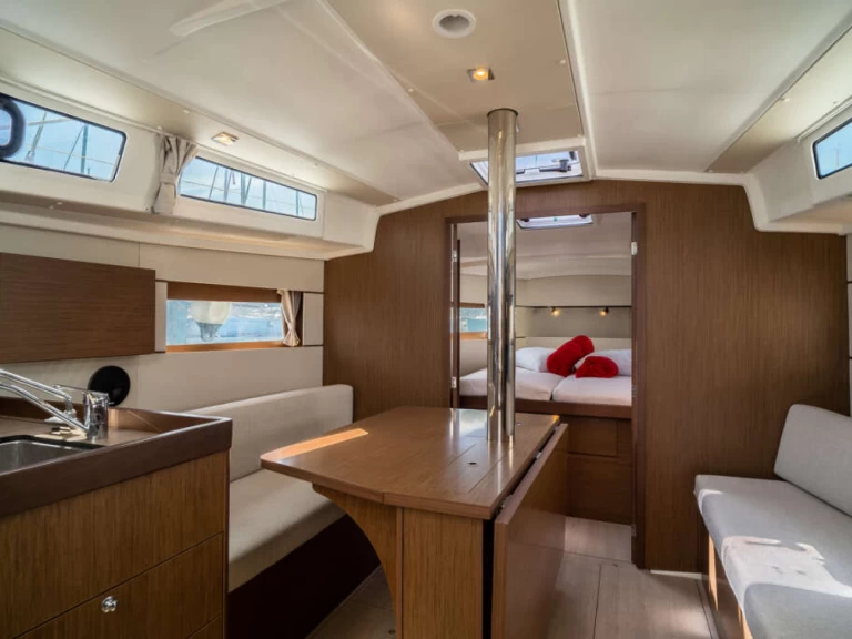 Alquiler Velero Bénéteau con o sin  título de navegación