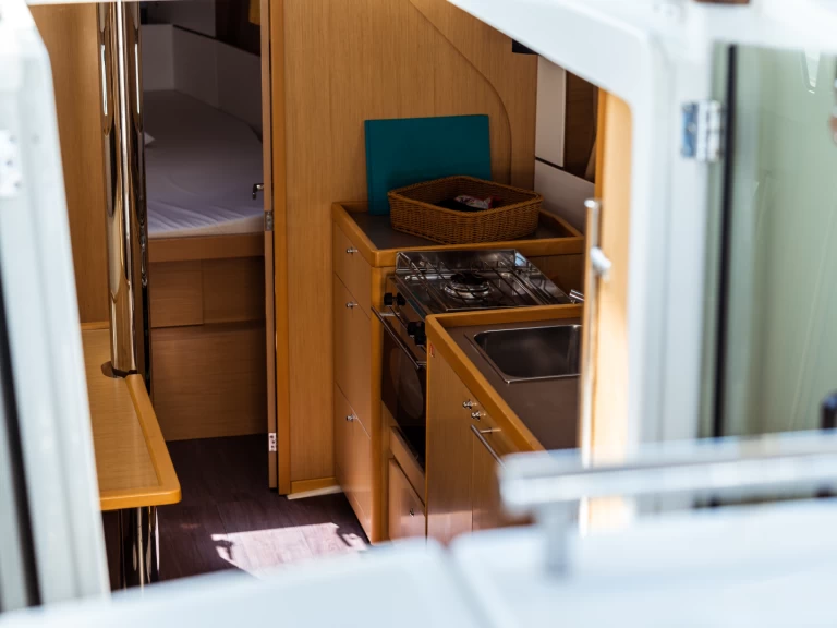 Alquiler de Bénéteau Oceanis 38 en Olbia