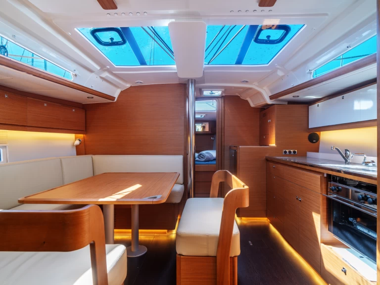 Alquiler Velero Dufour con o sin  título de navegación