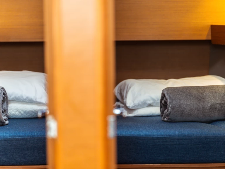 Alquiler de Jeanneau Sun Odyssey 490 en Olbia