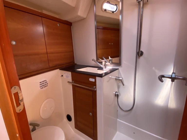 Alquiler de Hanse Hanse 430e en Pula