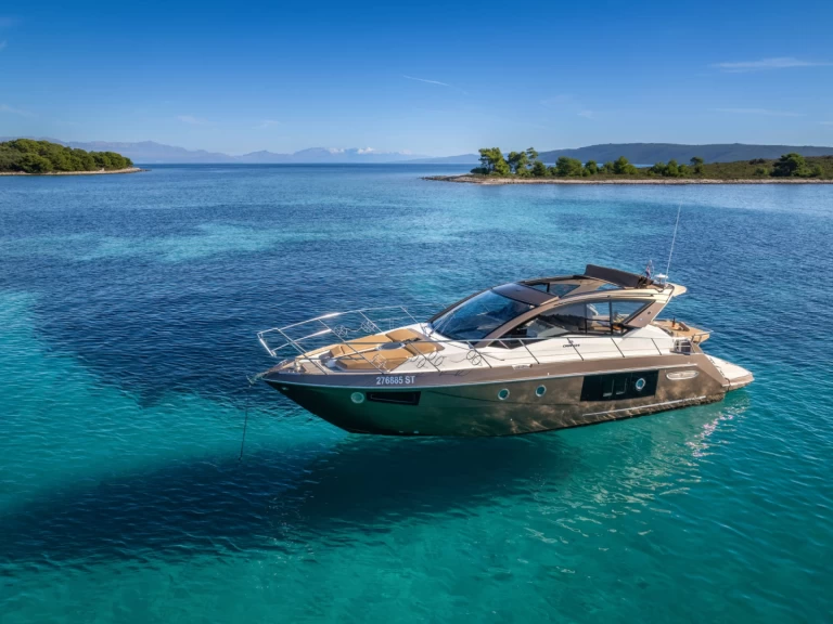 Alquiler de barcos Split barato de M 44 Hard Top