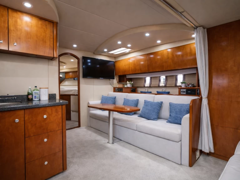 Alquiler Yate de lujo en Coco Bay - Cruiser Yachts 400 Express