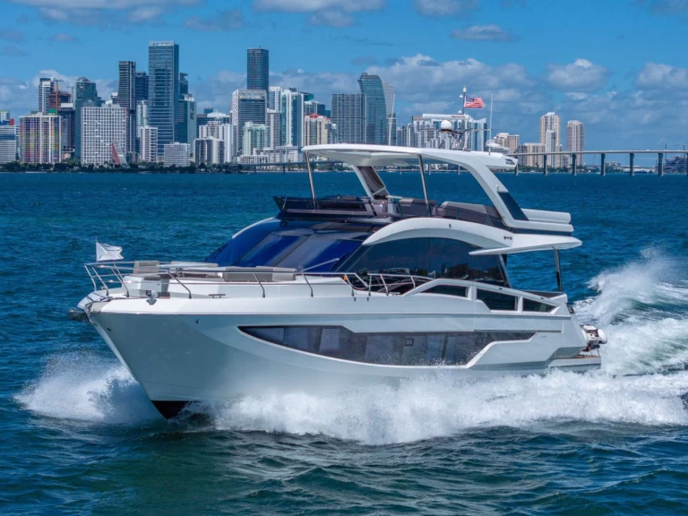 Alquiler de Galeon Don't Tell MOM en Miami