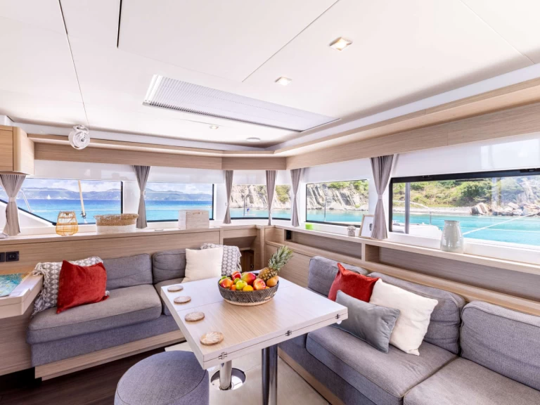 Alquiler de barcos Atenas barato de VALINOR - Summer