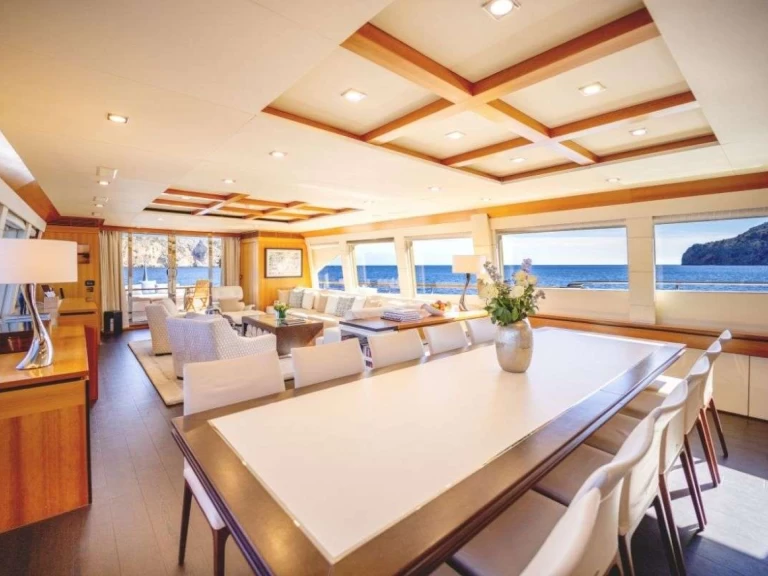 Alquiler de Yate de lujo, con o sin patrón Couach Provenza-Alpes-Costa Azul