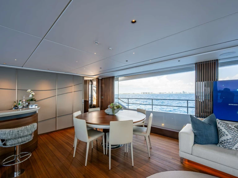 Alquiler de Yate de lujo, con o sin patrón Princess, UK Fort Lauderdale