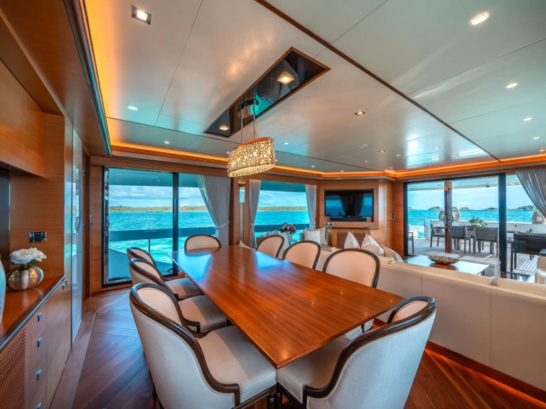 Alquiler Yate de lujo en New England - Horizon MIDNIGHT MOON