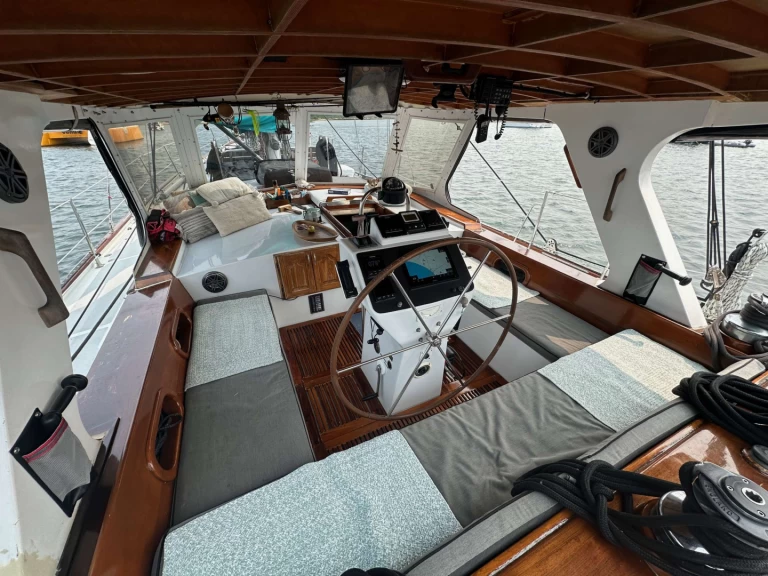 Alquiler de embarcaciones Wellington KAI enNewport en Samboat