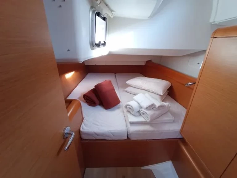 Alquiler de Jeanneau Sun Odyssey 439 en Lefkáda