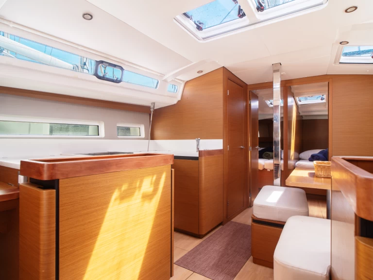 Velero para alquilar Olbia al mejor precio