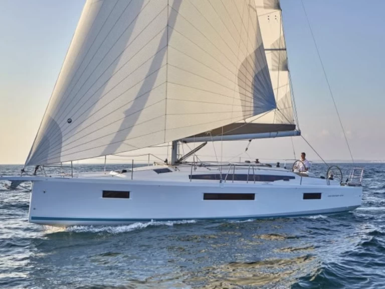 Alquiler de Jeanneau Sun Odyssey 410 en Saint-Malo