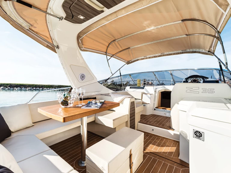 Alquiler Lancha Cranchi con o sin  título de navegación