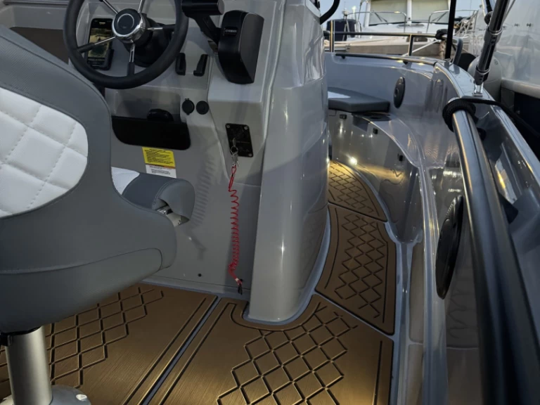 Lancha para alquilar Sant Antoni de Portmany al mejor precio