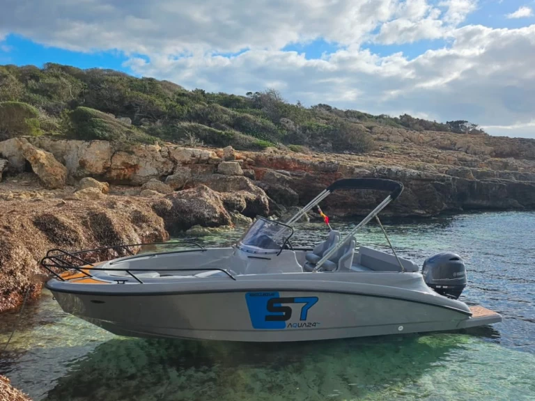 Alquiler de Mareti Open 500 Classic en Sant Antoni de Portmany