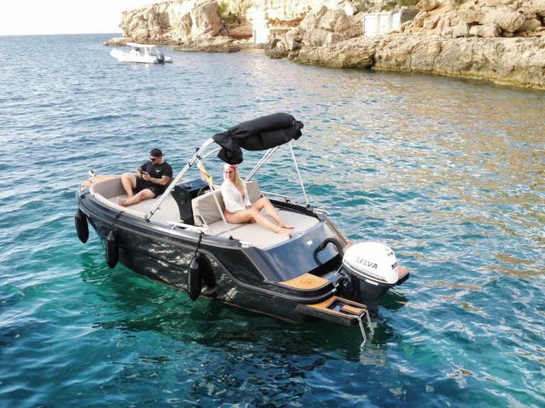 Alquiler de barcos San Antonio Port barato de Open 500 Classic