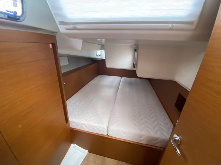 Alquiler Nettuno - Jeanneau Sun Odyssey 490 en SamBoat
