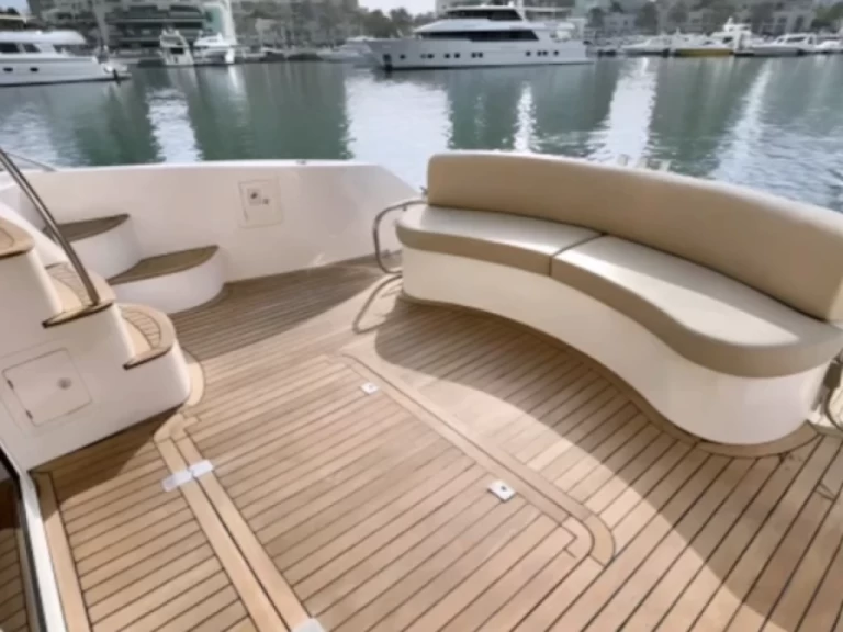 Alquiler Dubai Marina - Majesty Yachts 50 en SamBoat