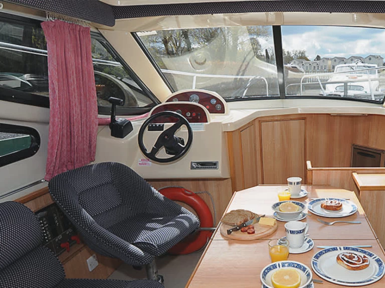 Le Boat Consul de alquiler a Chertsey