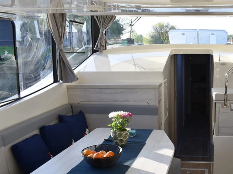 Alquiler de Le Boat Horizon 5 en Peterborough