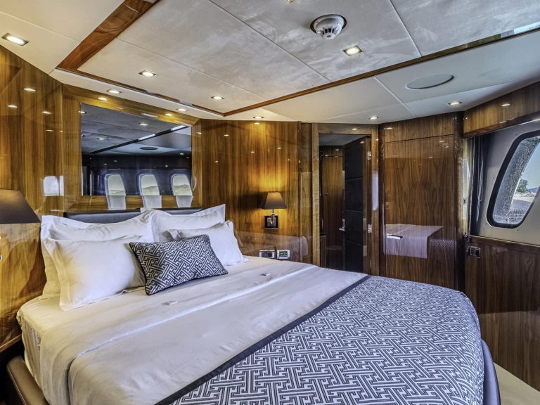 Alquiler de barcos Trogir barato de Sunseeker Yacht 34M