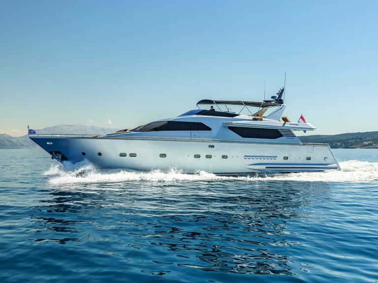 Alquiler de embarcaciones  Motoryacht P enSplit en Samboat
