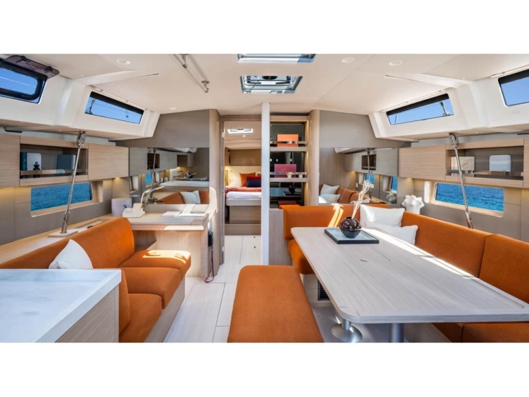 Velero para alquilar Cugnana Verde al mejor precio