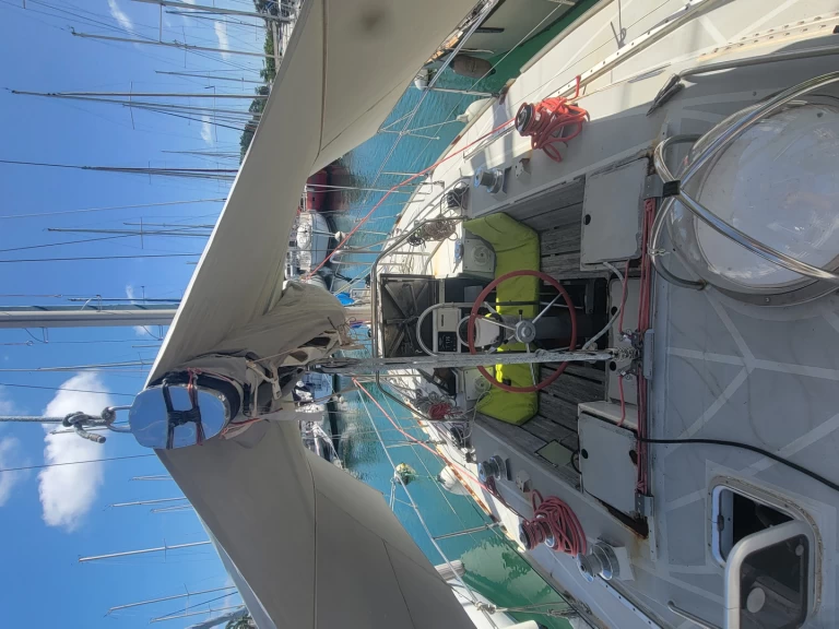 Alquiler Velero en Pointe-à-Pitre - Brument Vulcain V