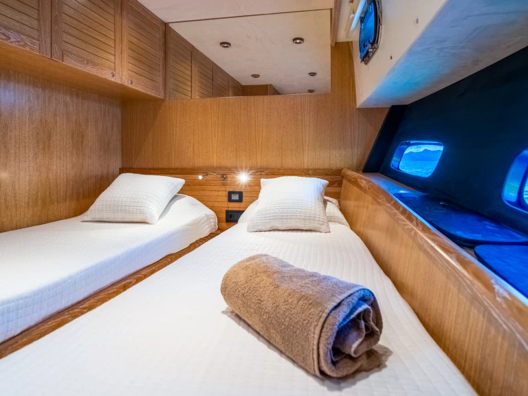 Alquiler de embarcaciones  Motoryacht C9 enDubrovnik en Samboat