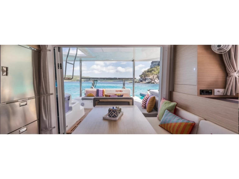 Alquiler Cugnana Verde - Lagoon Lagoon 38 - 4cab en SamBoat