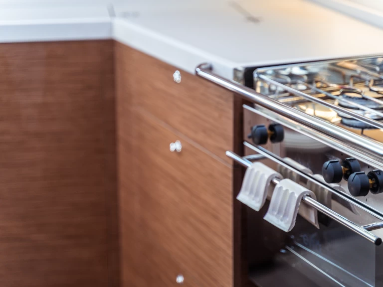 Velero para alquilar Olbia al mejor precio