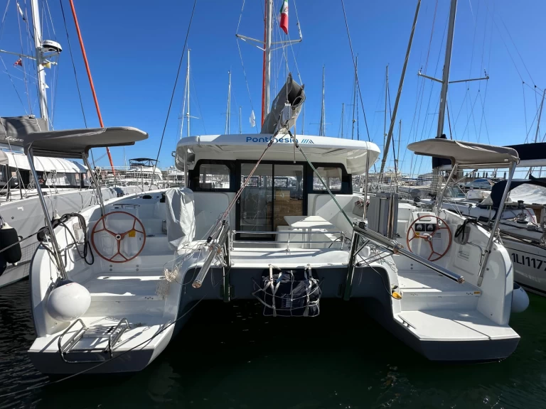 Alquiler Nettuno - Excess Excess 11 - Pulse Line Version  en SamBoat