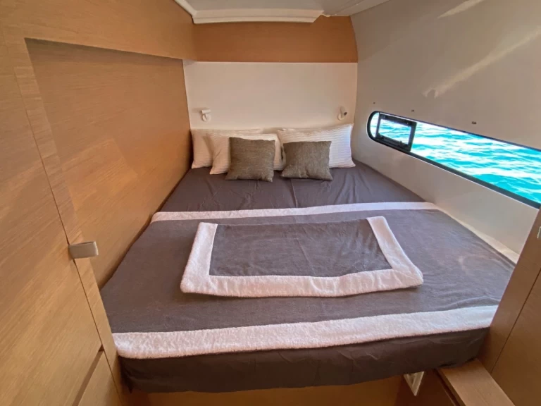 Alquiler de Excess Excess 11 - Pulse Line Version  en Nettuno