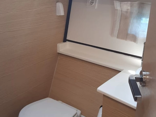 Alquiler de embarcaciones D&D Yacht D&D Kufner 54.2 enTrogir en Samboat