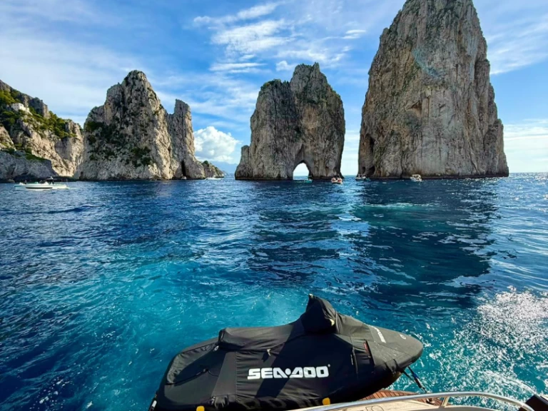 Alquiler Yate de lujo Primatist con o sin  título de navegación