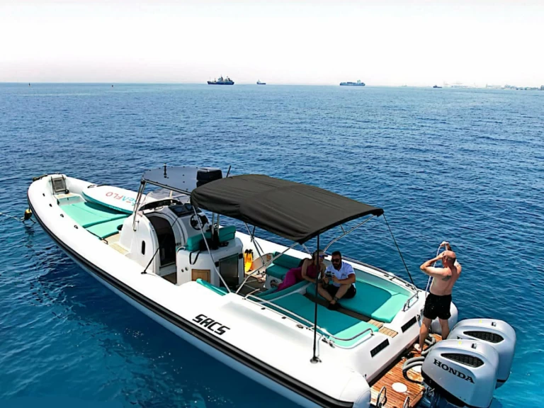 Neumática para alquilar Limassol Marina al mejor precio