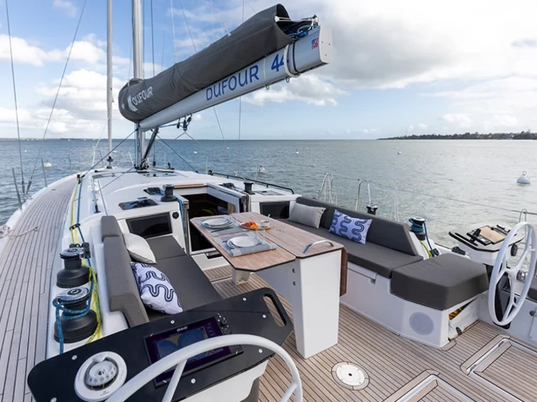 Alquiler Velero en Álimos - Dufour Dufour 44